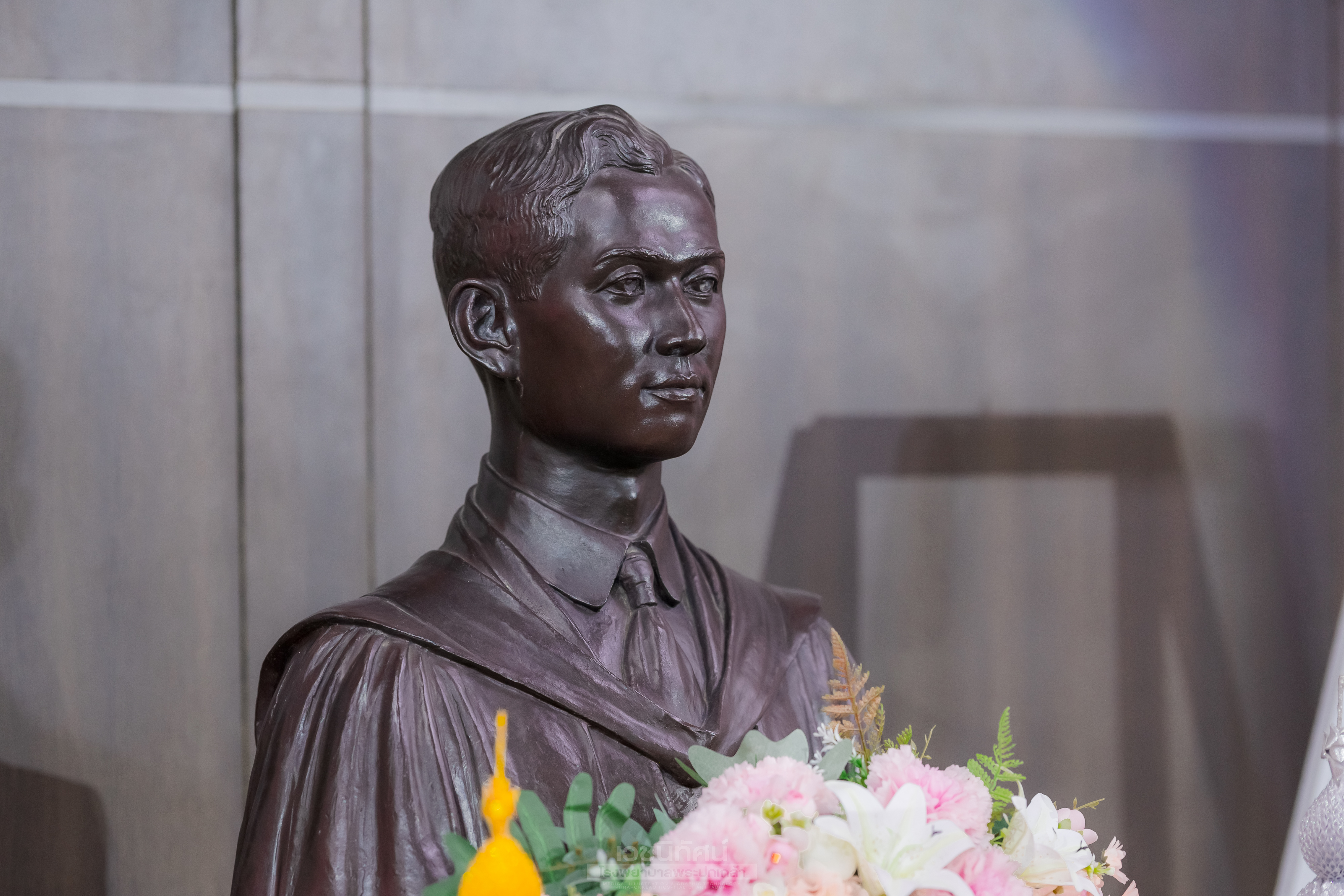 Medical Education Center - About 1