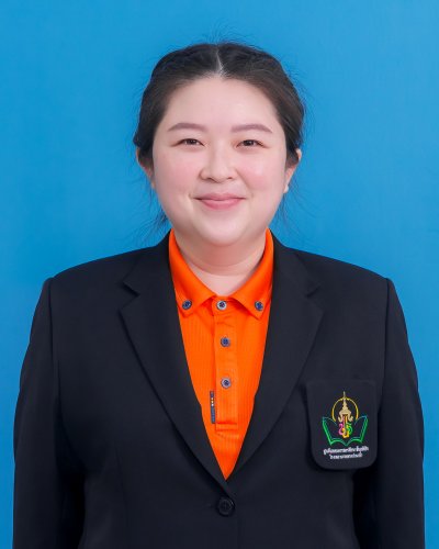 นางรัชนิญา สนธิวรุณ